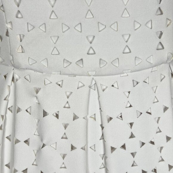 Trina Turk Womens White Sleeveless Fit Flare Dress Circle Cutout size 2 - Picture 7 of 11